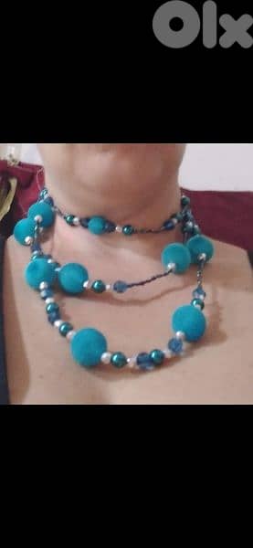 necklace velvet & pearl beads necklace blue 1