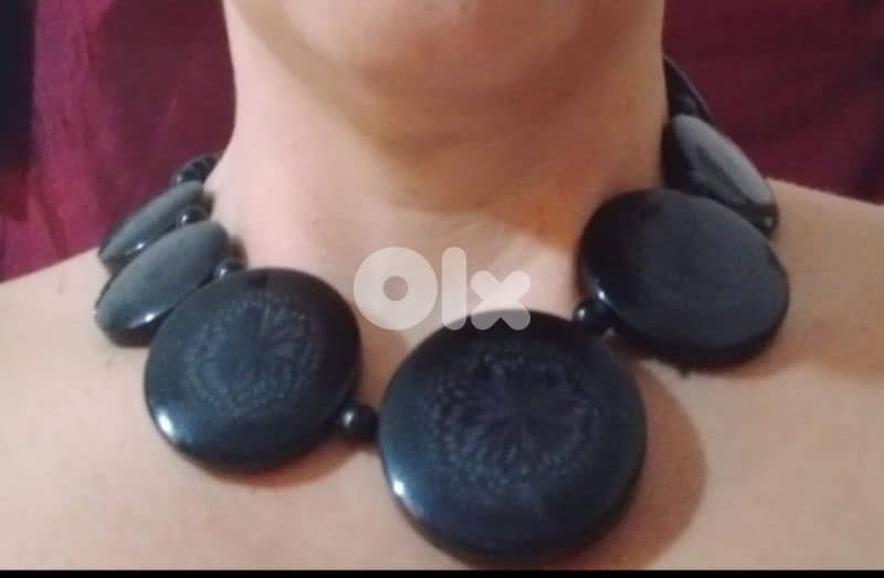 necklace purple or black 4