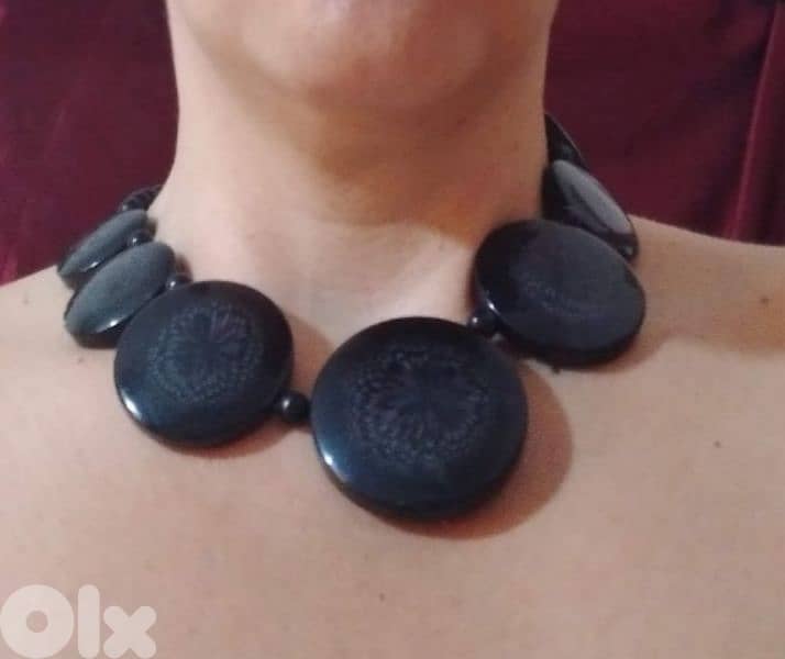 necklace purple or black 7