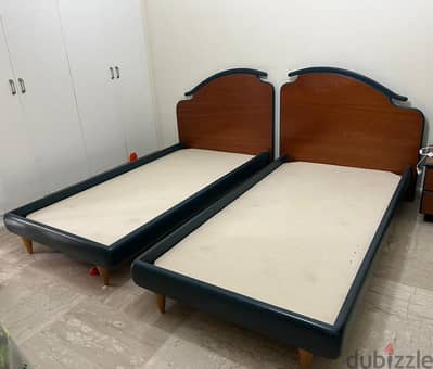 2 Beds and bedside table 500