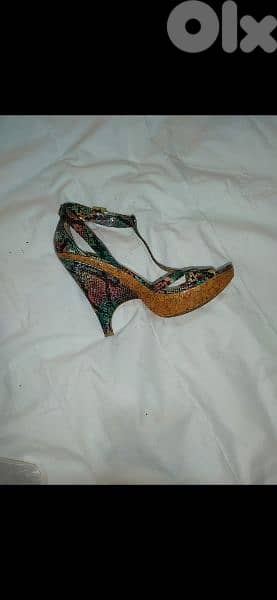 shoes snake skin real size 6 wood heel 6