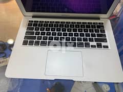 MacBook air 2017 i5/8/256gb ssd 0