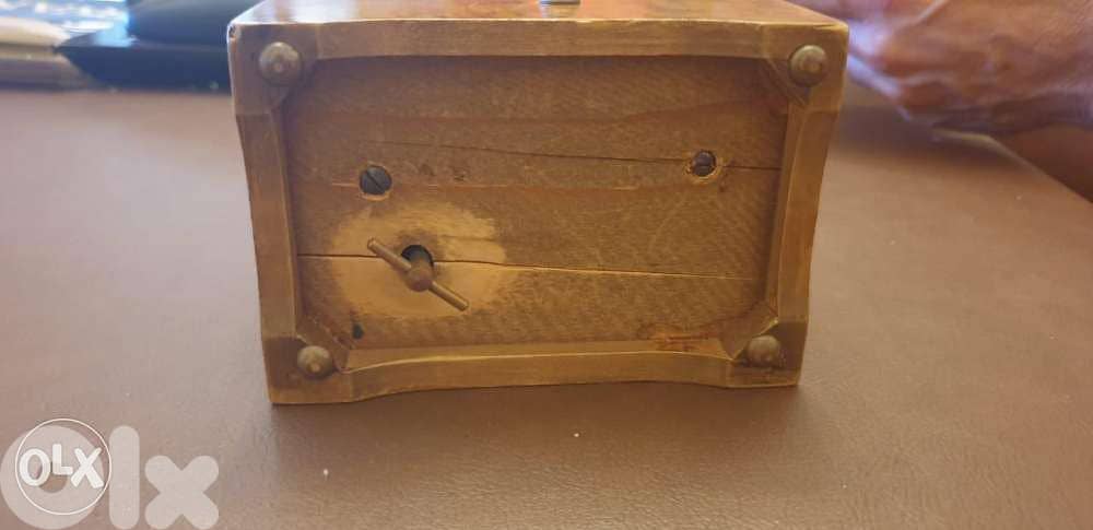 Antique collection Swiss made Thorne's music box 7