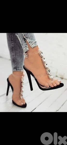 used once sandals 39/40 big stones 1