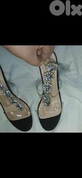 used once sandals 39/40 big stones 12