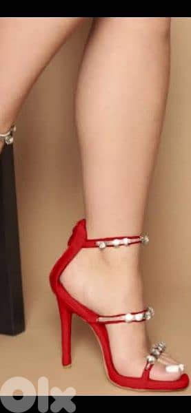 available red  sandals 39/40