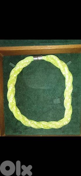 strass braided necklace neon green 1