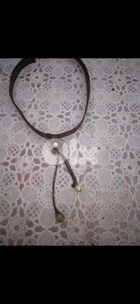 necklace choker black sequined or green army  1=5$ or 3=13$ 5