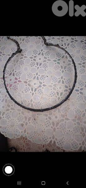necklace choker black sequined or green army  1=5$ or 3=13$ 7