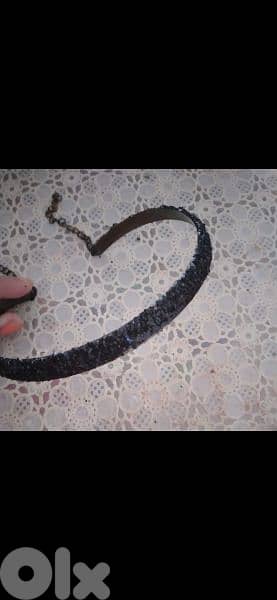 necklace choker black sequined or green army  1=5$ or 3=13$ 13