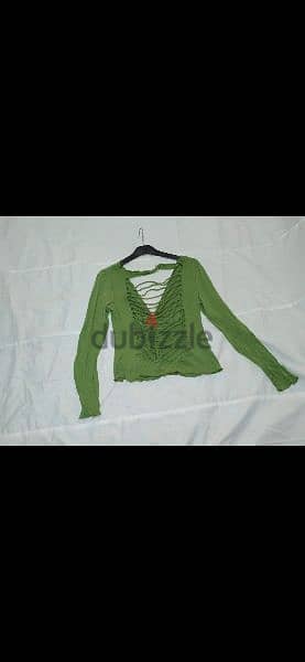top shreded back green top s to xxL  1=7$ or 3=15$ 4