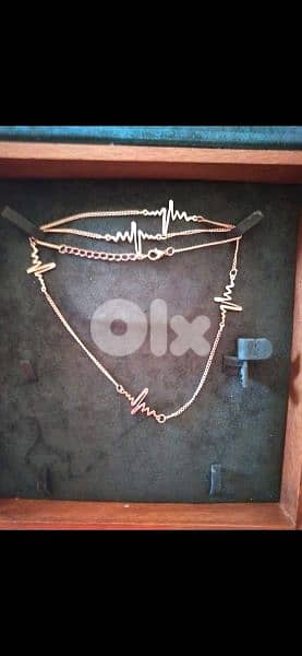 necklace set 3pcs necklace ring bracelet . 3 colours gold silver black 8