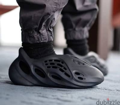 yeezy foam runner olx