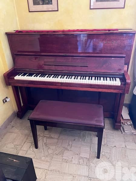 Yamaha Upright Piano 0