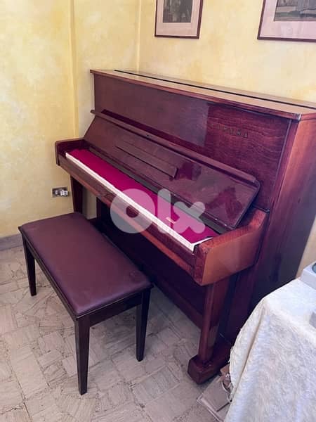 Yamaha Upright Piano 1