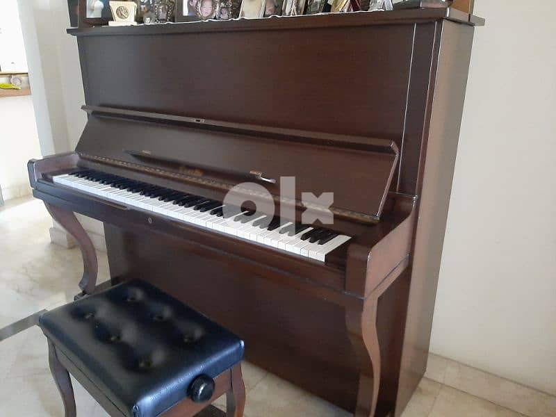 wood piano 2
