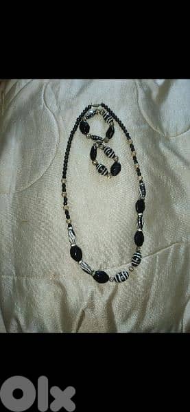 necklace zebra beads necklace+2 bracelets 6