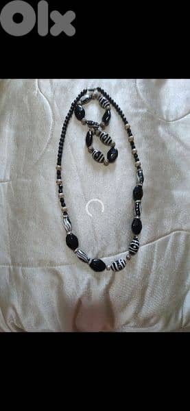 necklace zebra beads necklace+2 bracelets 10