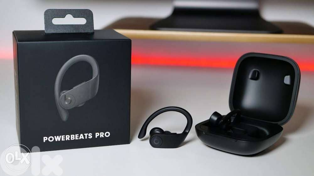 Wireless Earphones - Powerbeats Pro 0