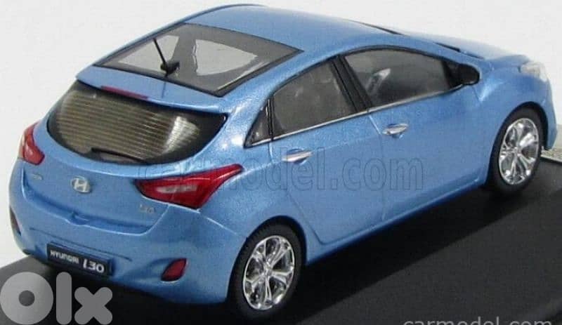 Hyundai I30 diecast car model 1:43. 4