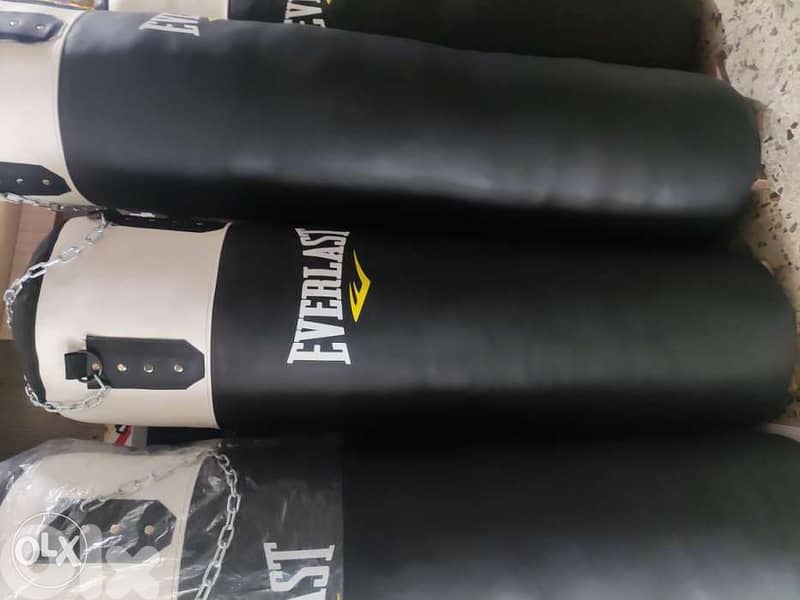 Everlast Punching bag leather boxing 3
