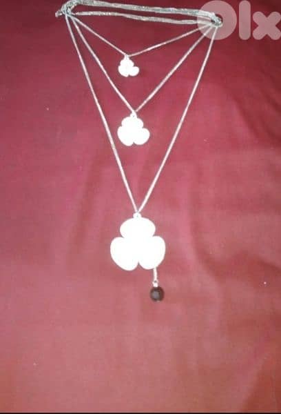 necklace vintage 3 layers3 flowers white 2