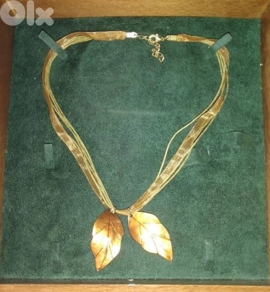 2 leaves necklace satin multilayer handles 1=7$ or 3= 15$ 1
