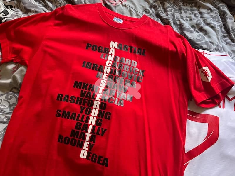 manchester united old trafford player limited  edition kit 0