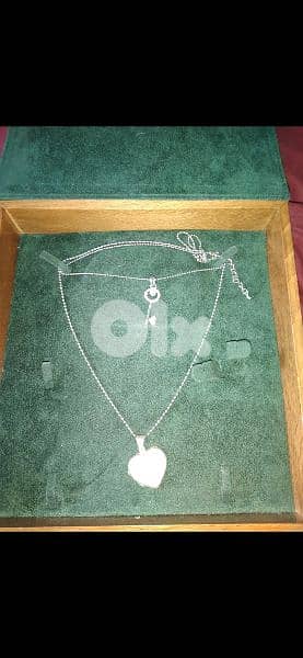 necklace silver pendant heart open box 1