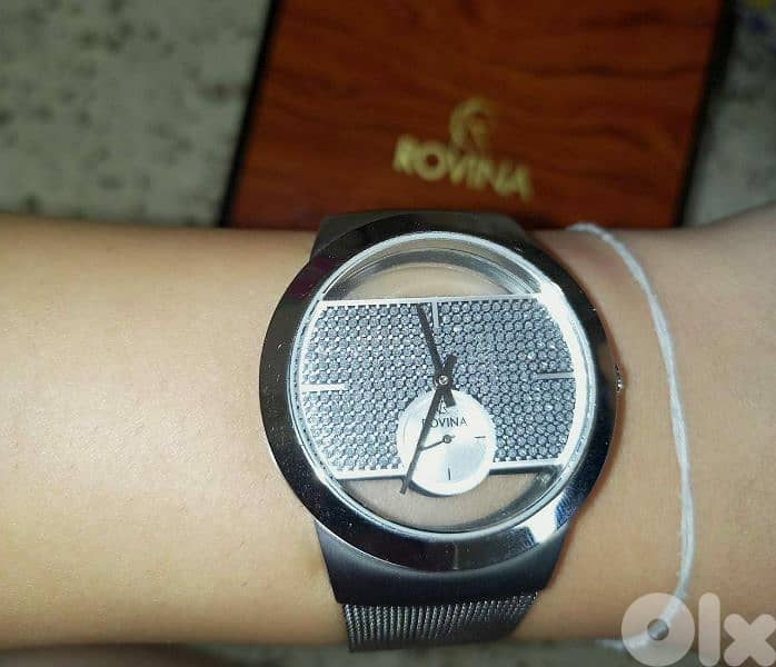 rovina watch 2