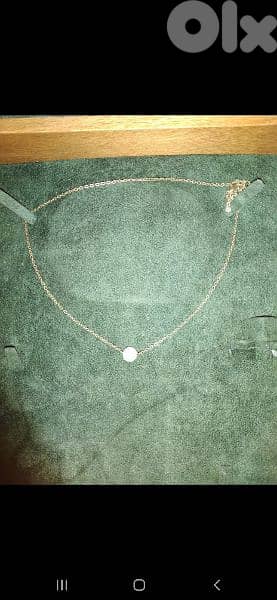 necklace pearl on gold chain 2