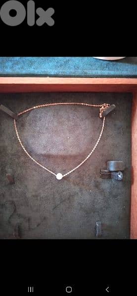 necklace pearl on gold chain 4