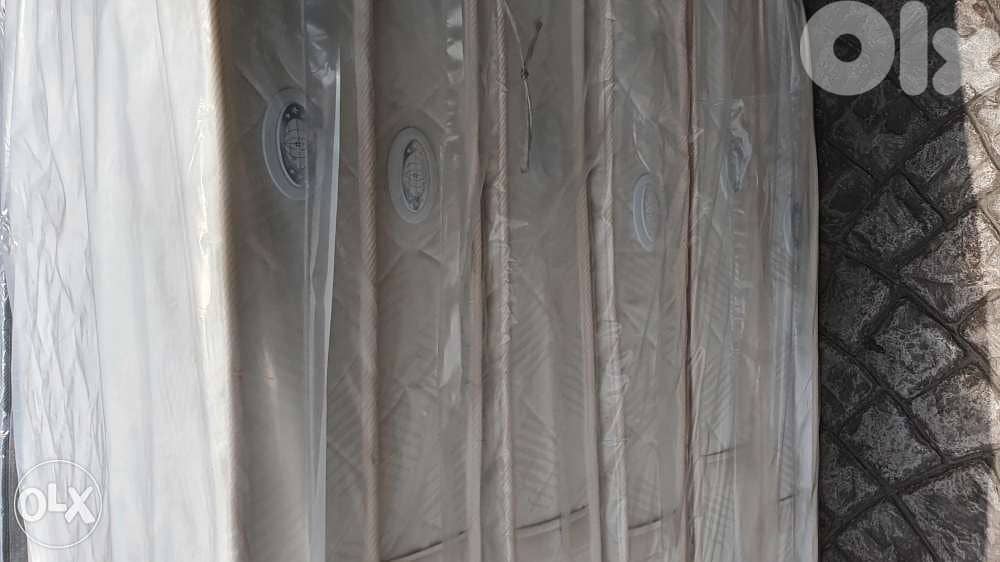 فرشات الأحلام 0