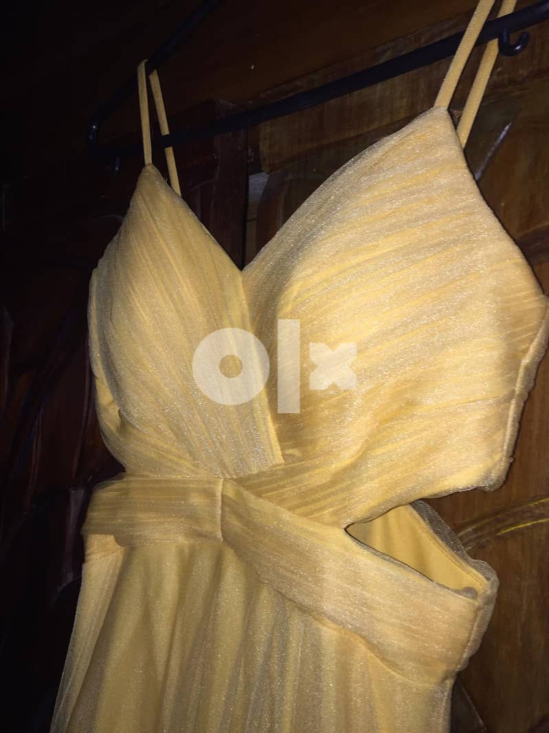 Yellow evening dress 2