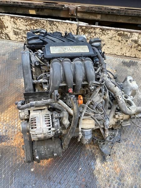 Rav 4  Hyndai i 10 i 20 Elantra  Golf 5 Golf 4 Used guaranteed parts 4