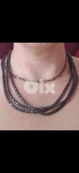 necklace 4 layers grey chain necklace1=7$ or 3= 15$ 1