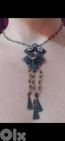 necklace copper colour with stones 1