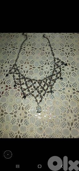 necklace grey colour 2