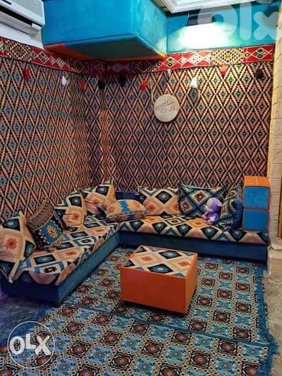 تفصيل مد وقعدات عربية ملونة