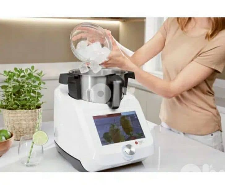 Robot Monsieur Cuisine Connect SKMC 1200 B2/ 4$ delivery. 5