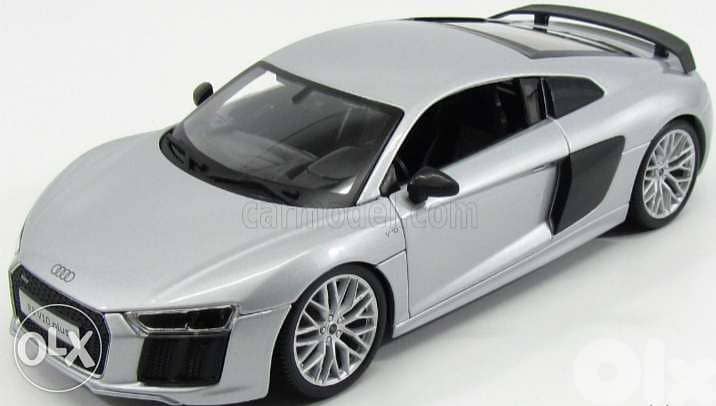 Audi R8 V10 diecast car model 1:18 0
