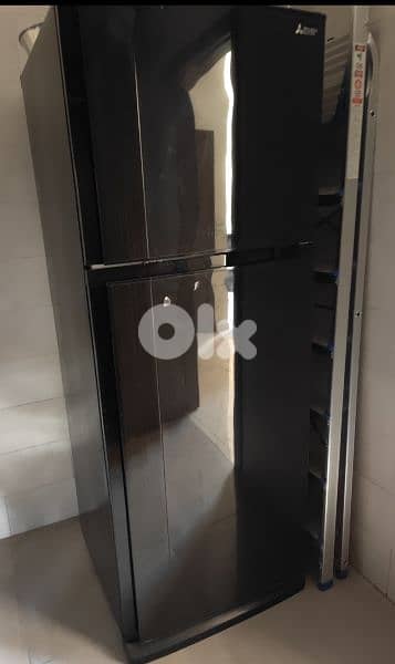 Mitsubishi fridge 0