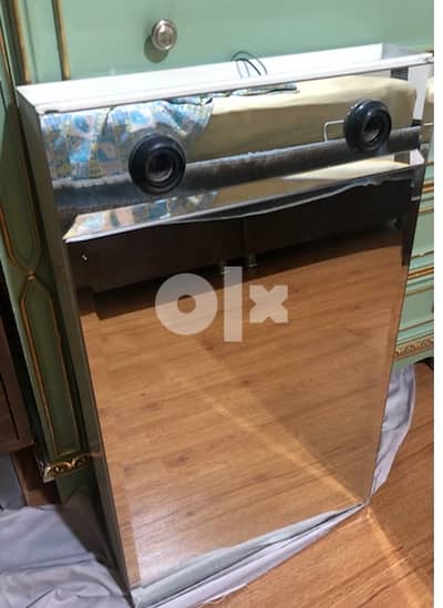 home pharmacy cabinet  صيدليه بيتيه