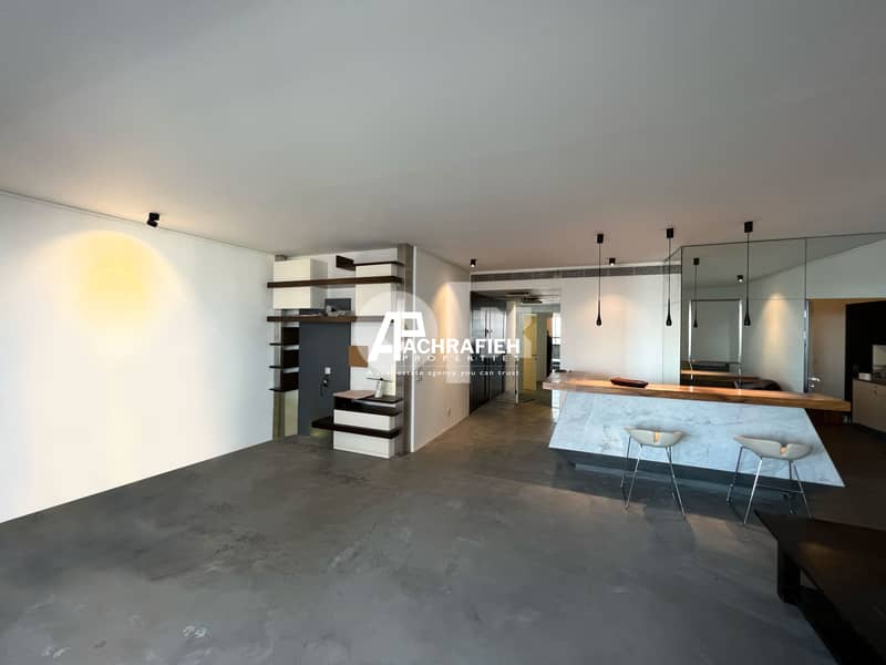 Apartment For Sale in Achrafieh - شقة للبيع في الأشرفية 0