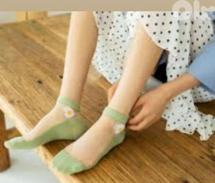 feminine transparent silk socks 2