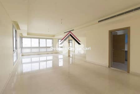 Luxury Apartment For Sale in Tallet El Khayat