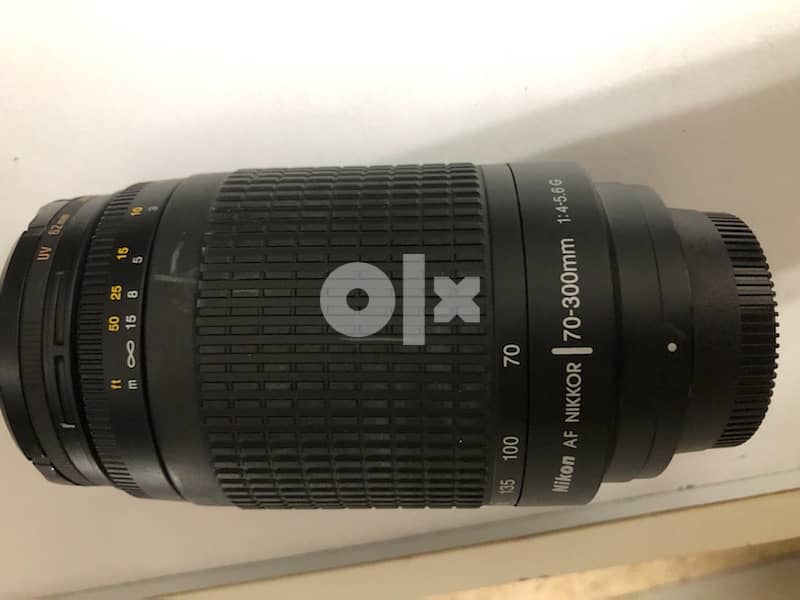 nikon d5100 used very clean + 70-300mm lens 3