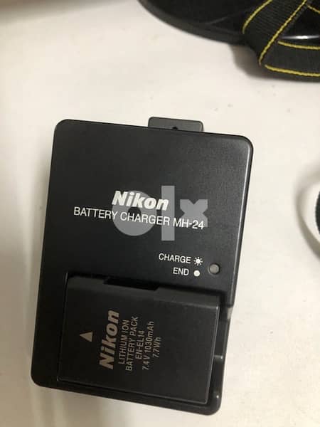 nikon d5100 used very clean + 70-300mm lens 4