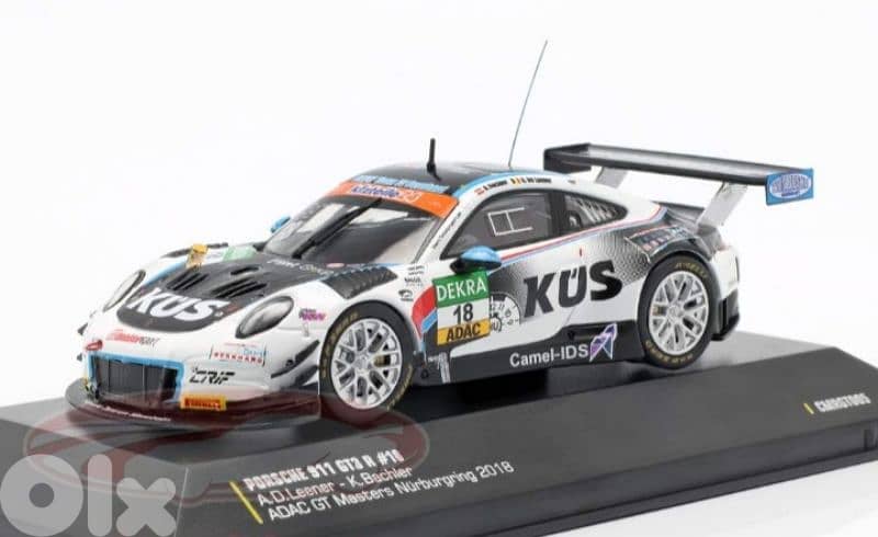 Porsche 911 GT3 R diecast car model 1:43. 1