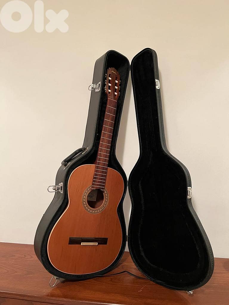 Hard case for Classic guitar 0